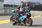 Seb Fraga découvre son team et sa moto sur le tracé de Nogaro