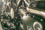 Dark Arts – La Triumph Thruxton R revue par Wenley Andrew