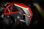 MV Agusta fait évoluer sa Dragster 800RR RC pour Euro4