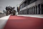 Triumph affute son moteur de Moto2 dans un châssis de Daytona