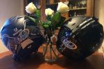 Les choses bougent pour la famille d&#039;un motard décédé menacée d&#039;une contravention suite à des dépôts de fleurs !