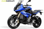 La BMW S1000 F ou S1000 ST "Sport-Tourer" pointe le bout de son carénage