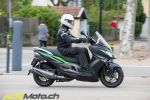 Essai du scooter Kawasaki J300 - Pourquoi dépenser plus ?