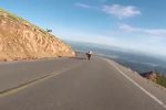 Une Honda tombe du ciel à Pikes Peak