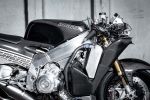 Ronax 500 – Un 500 V4 deux-temps pour la piste et... la route !