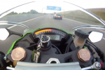 Duel à haute vitesse entre une Kawasaki ZX-10R et une Audi RS6 ABT !