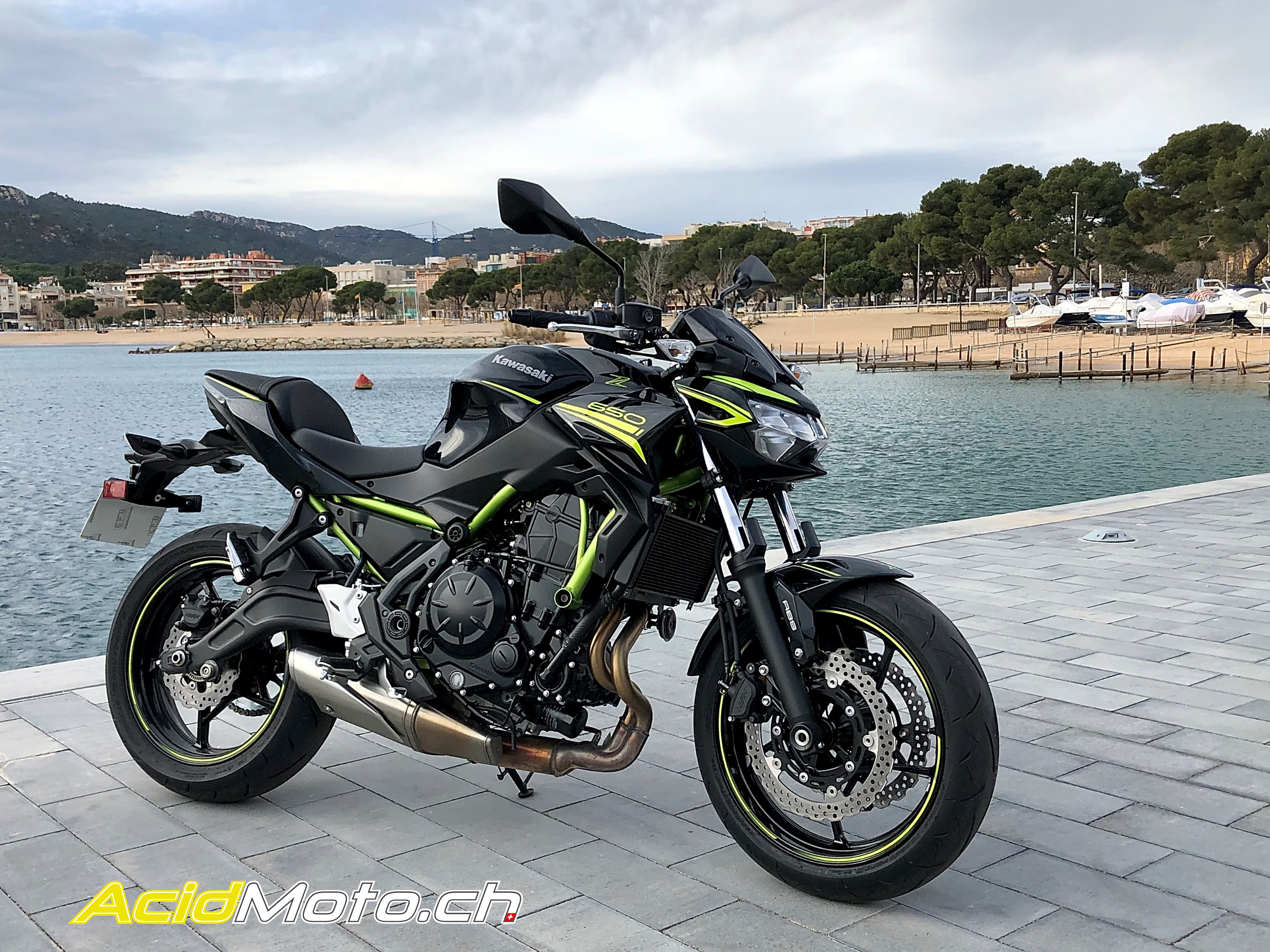 Essai Kawasaki Z650 2020 - Un roadster mid size très zélé et attachant »  , le site suisse de l'information moto