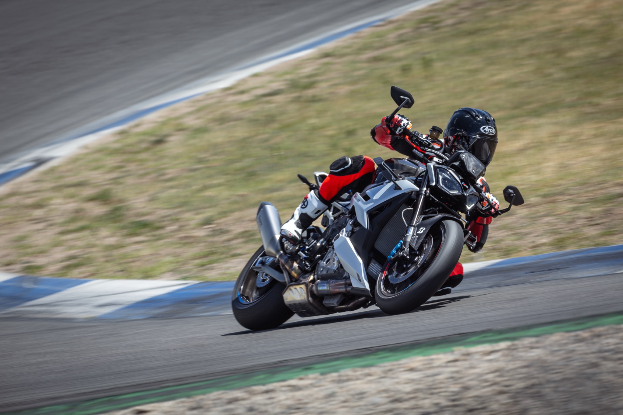 2026-Bridgestone_Battlax_Racing-Sport-RS12-4