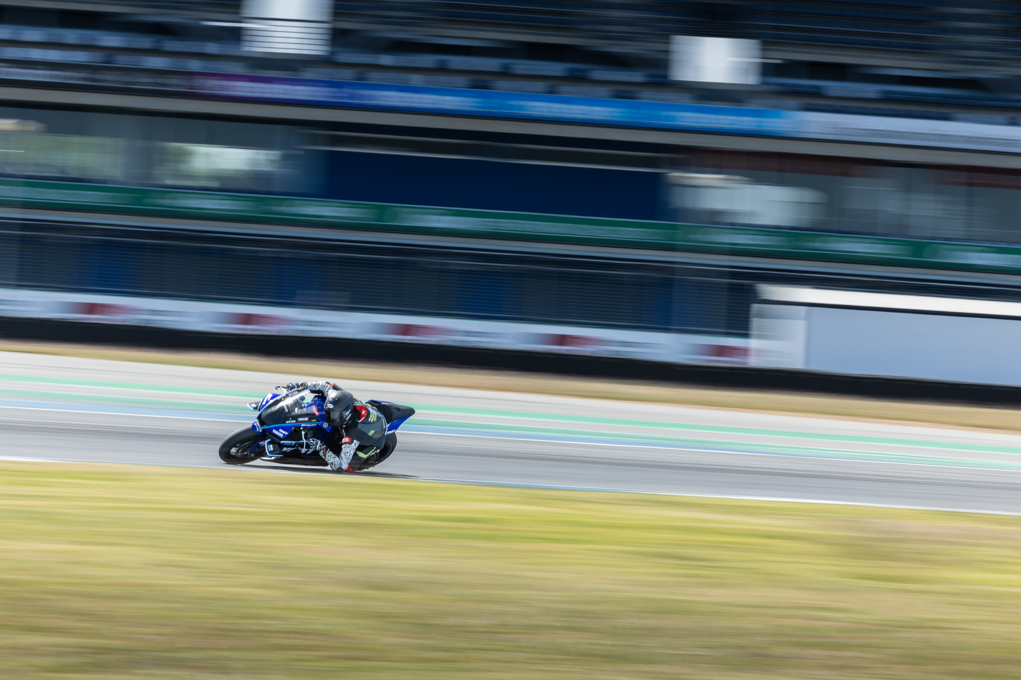 2026-Bridgestone_Battlax_Racing-Slick-V03-Buriram-17