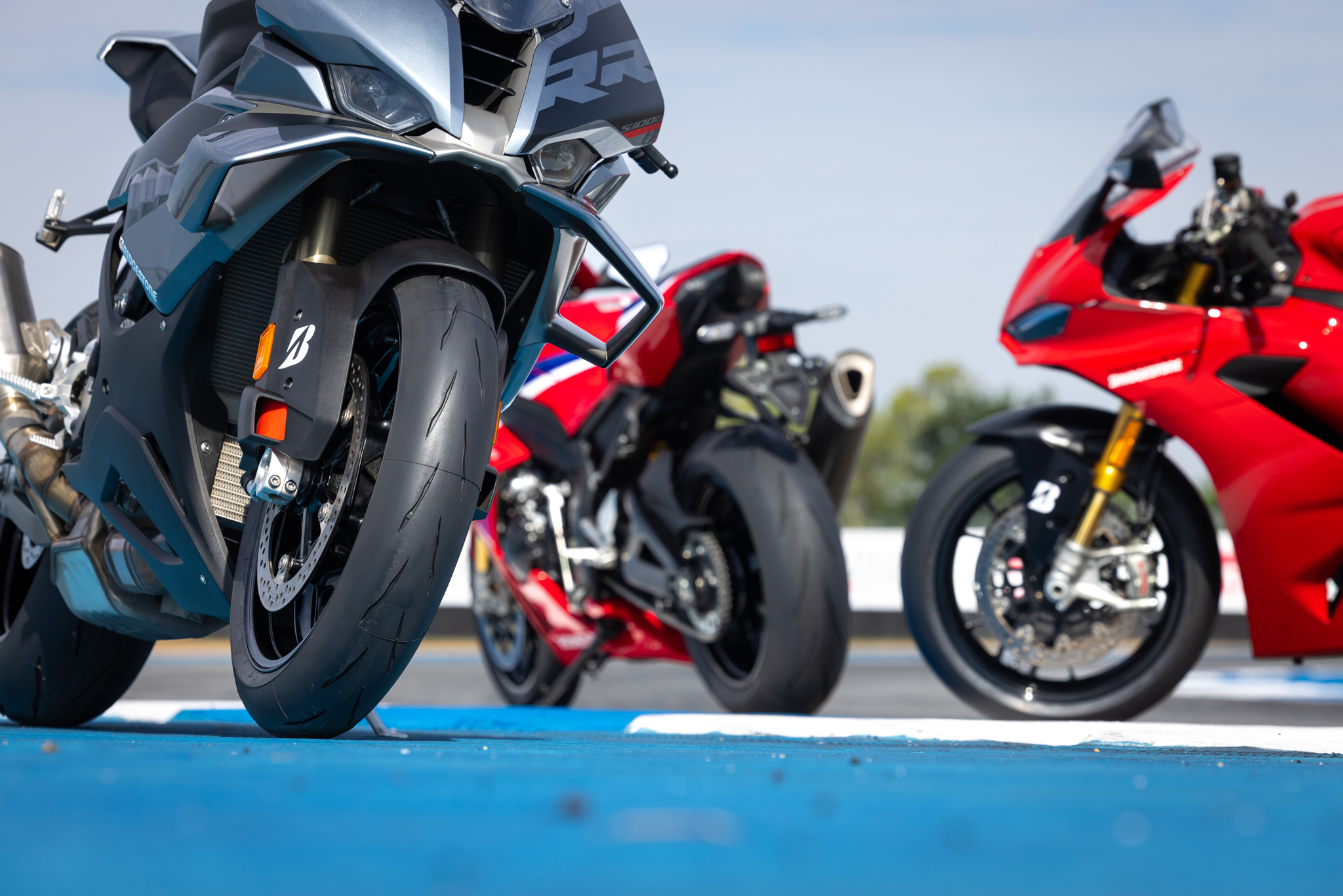 2026-Bridgestone_Battlax_Racing-Street-RS12-Buriram-3